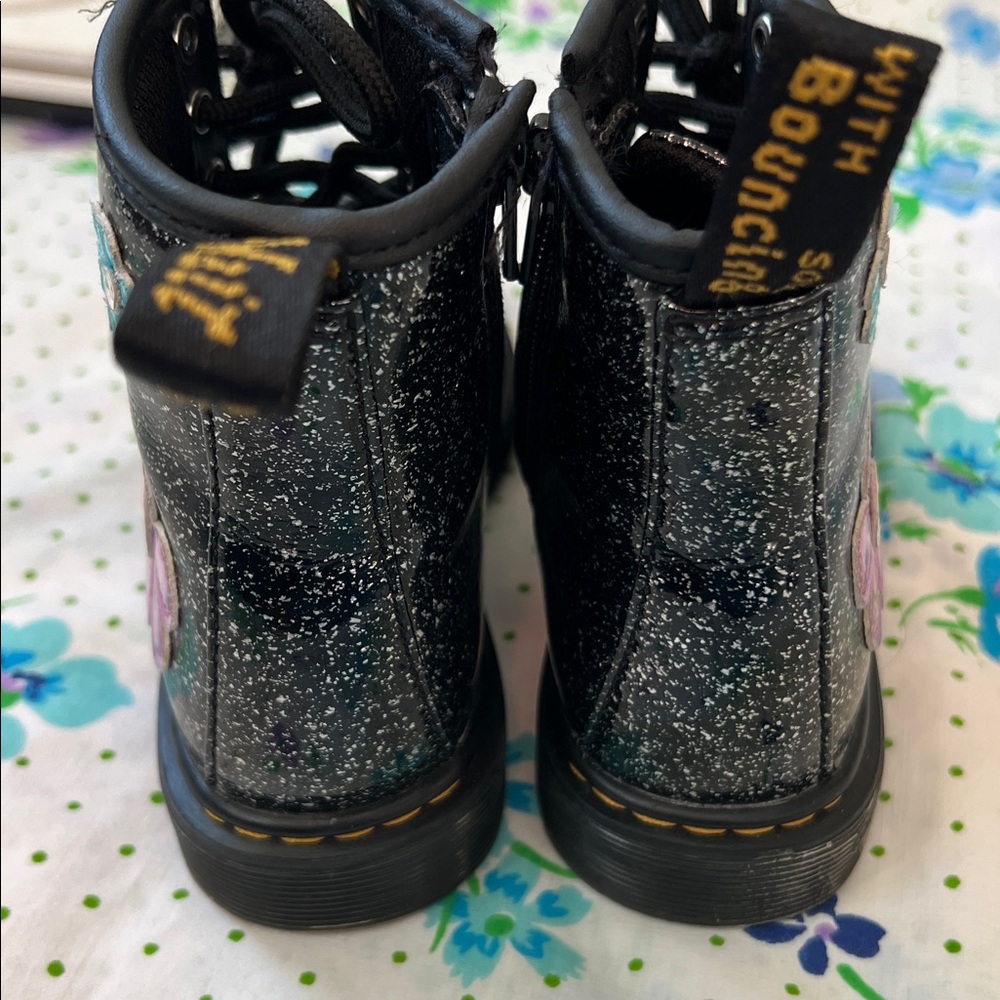 Dr Martens toddler sz 11 black sparkle with Appliqué flowers blue and purple EUC - Picture 7 of 10